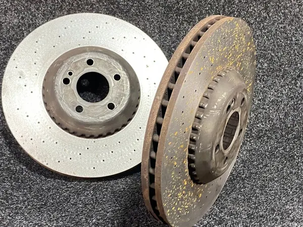 REM SCHIJVEN MERCEDES S-KLASSE W223 C-KLASSE W206 GLC W254 A2234214200 image 3