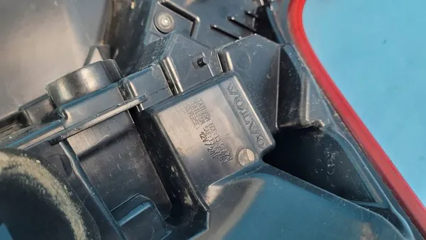 VOLVO XC90 II Luz Trasera Izquierda LED 32228826 image 10