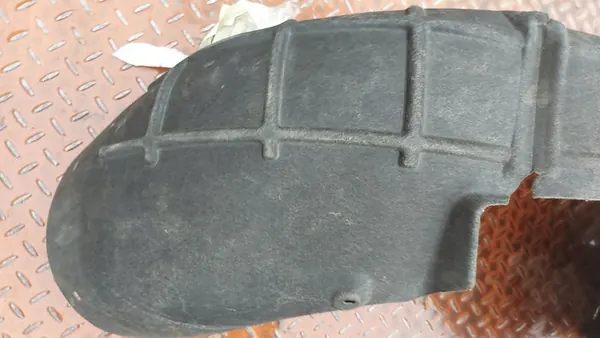 Right Rear Wheel Arch Skoda Octavia 04-13 OEM image 6