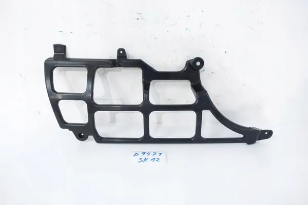Ladeport-Halterung Hyundai Kona EV OEM 86535K4000 image 2