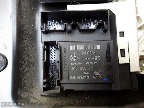 VW Passat fönsterregulator OEM 3c1837755g 1k0959793l image 3