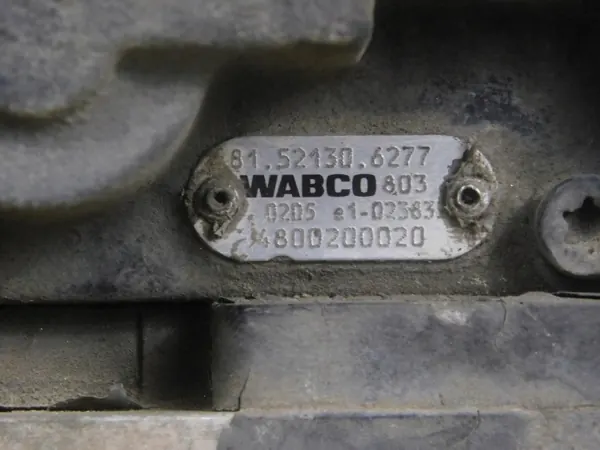 OEM 4800200020 81521306277 Huvudbromsventil image 3