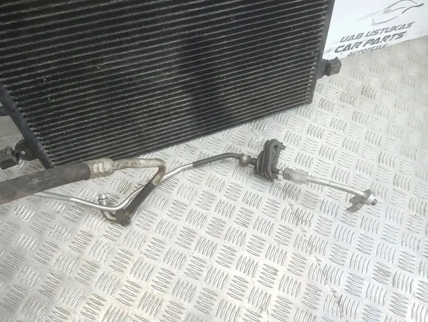 Ilmastointikondensaattori Audi A4 B5 8D0260401E image 2