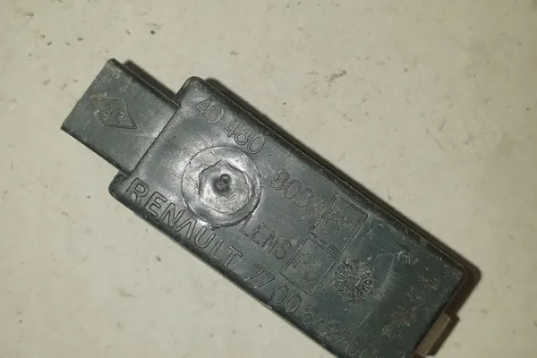 Luz de registro RENAULT LAGUNA I 7700842700 image 2