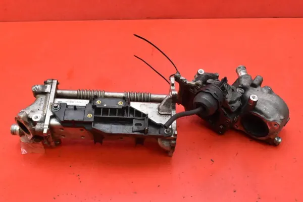 Refroidisseur de gaz d'échappement V29007672 Opel Astra 5 image 2