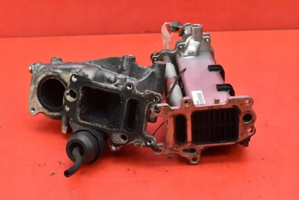 Refroidisseur de gaz d'échappement V29007672 Opel Astra 5 image 7