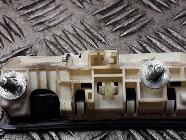 Begagnad VW Golf Plus bakluckhandtag OEM AM-519559 image 5