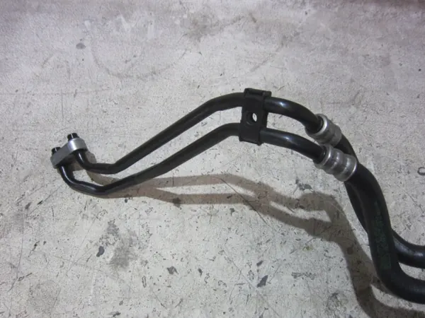 BMW F30 335XI N55 Motoroliekoeler OEM 17127618360 image 9