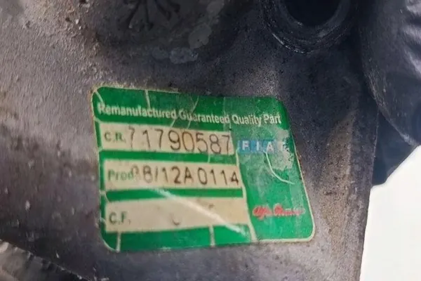 Válvula EGR ALFA ROMEO 166 2.4L Diesel 2004 OEM 71790587 image 3