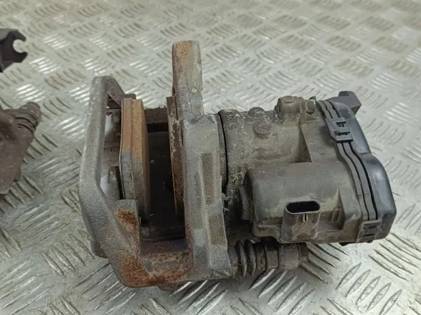 Kit disques et étriers frein Mercedes-Benz OEM FOB50366 image 6