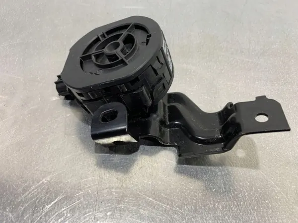 Subaru Forester 2020 Commande Direction OEM 86051FL000 image 5