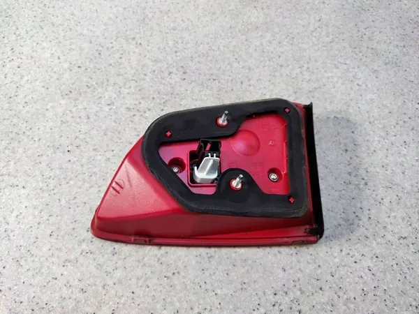 Lámpara trasera izquierda LED VW Passat B7 image 5