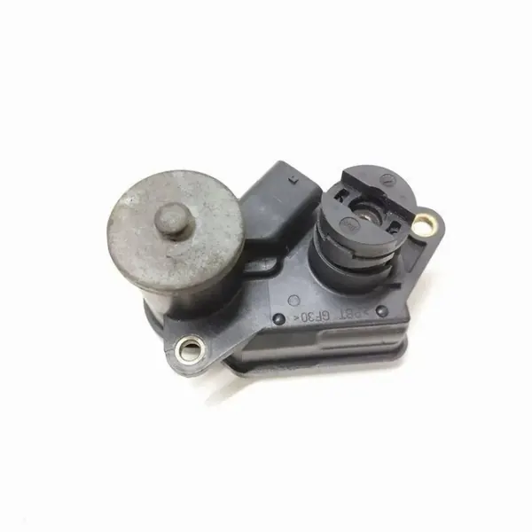 Motor de compuerta Mercedes-Benz OEM A6401500394 Usado image 6