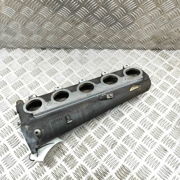 Colector de admisión Audi OE usado OEM 07K133201AG image 3