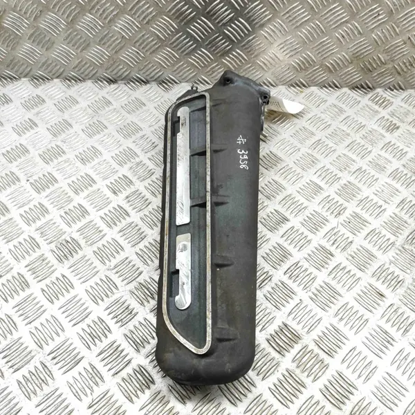Colector de admisión Audi OE usado OEM 07K133201AG image 4