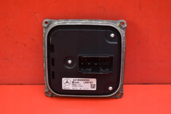 OEM A2189009303 LED-moduuli vasen Mercedes CLA image 2