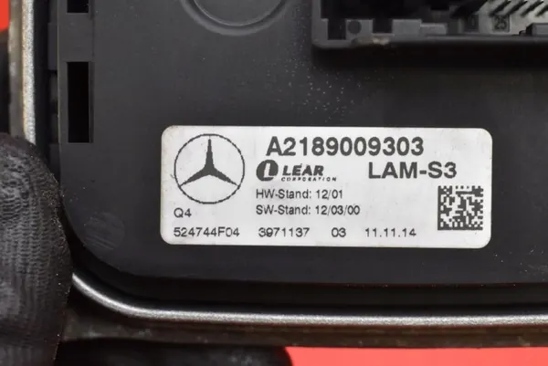 OEM A2189009303 LED-moduuli vasen Mercedes CLA image 6