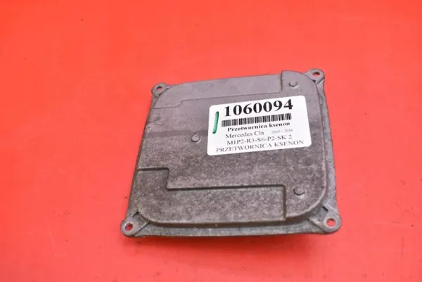 OEM A2189009303 LED-moduuli vasen Mercedes CLA image 8