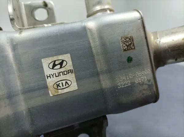 Kia EGR-Ventilkühler OEM 28400-08200 - Gebraucht image 7
