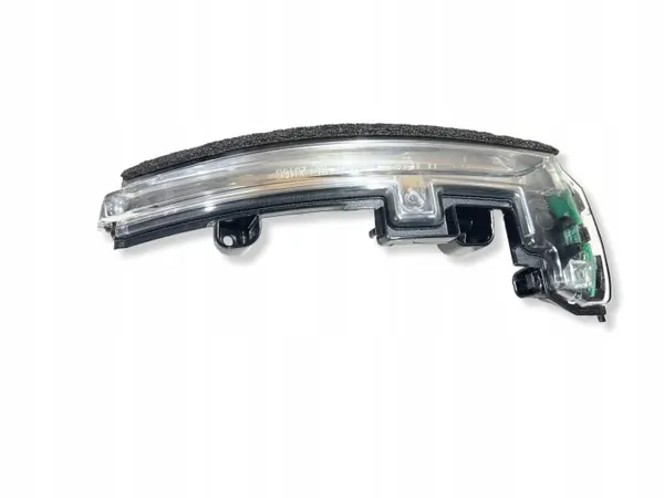 Clignotant de rétroviseur gauche OEM 20163102 pour Range Rover Evoque image 2