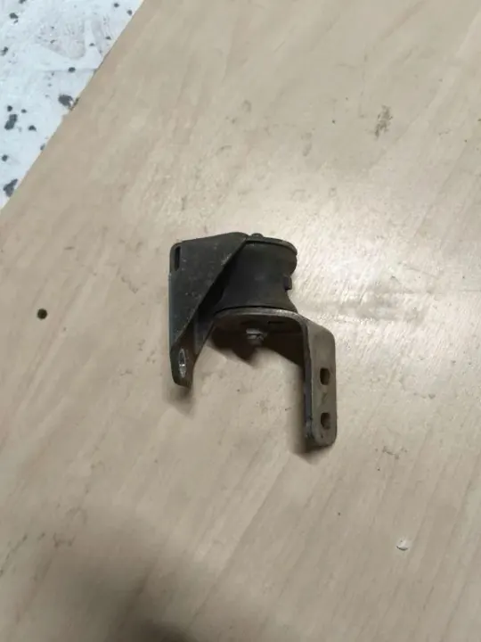 Avgasfäste OEM A2134922200 för Mercedes-Benz E W211 image 2