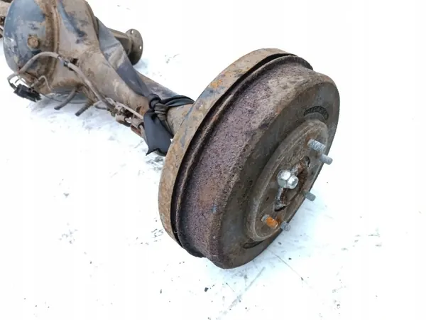 Mitsubishi L200 Bakaxelbalk OEM No MPN 2008 image 3
