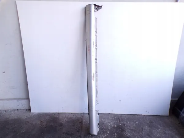 Linker dorpelbeschermer OEM 2156980554 Mercedes W215 CL image 2