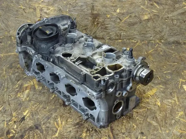 Cabeza de cilindro completa A3 8P GOLF VI GTI 2.0 TSI TFSI OEM image 3