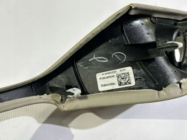OEM 0VZ049718S Konsolpanel för Chrysler Pacifica image 9