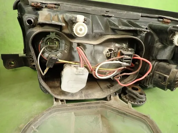 Conjunto Completo de Faróis Skoda Fabia I 2003 6Y1941016 6Y1941015 image 10