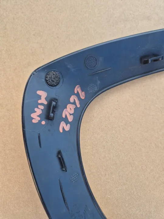 Mini Countryman F60 vänster strålkastarram OEM 51138739351 image 4