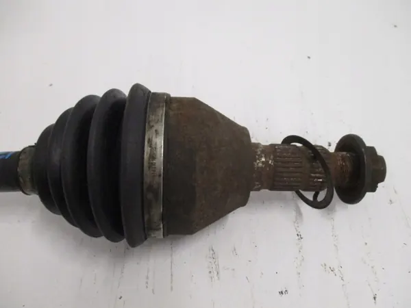 Etuvasen Vetoakseli OEM 13307211 Opel Astra image 4