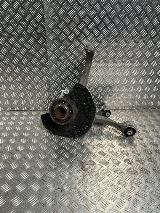 Moyeu de roue Mercedes-Benz OEM A0004213520 Avant image 3