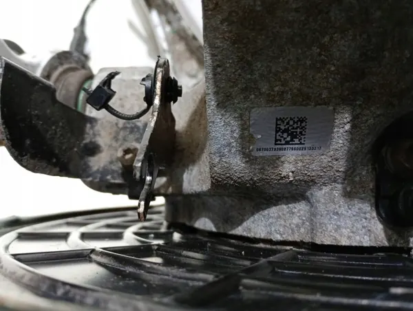 Junta Esquerda Traseira Maserati Levante OEM KKM23083 image 7