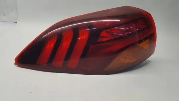 Lámpara Trasera Izquierda Hyundai Tucson 2018 - OEM 92401D7600 image 2