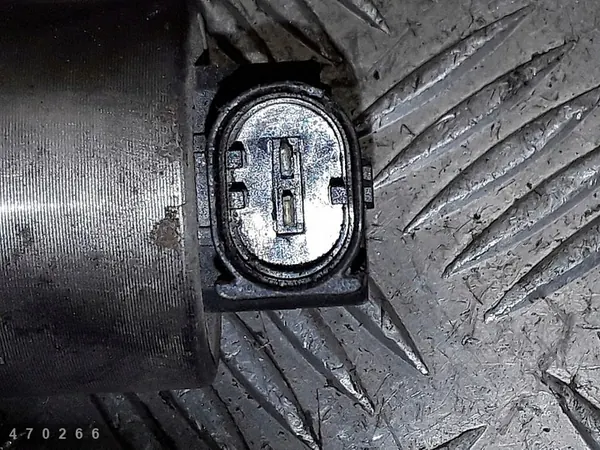 EGR-venttiili Hyundai Getz 2007 1500CRDi 284102A120 image 4