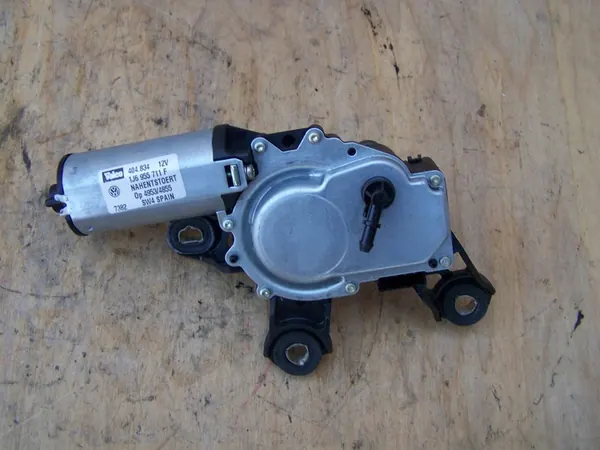 Valeo Heckwischermotor für Skoda Fabia image 2