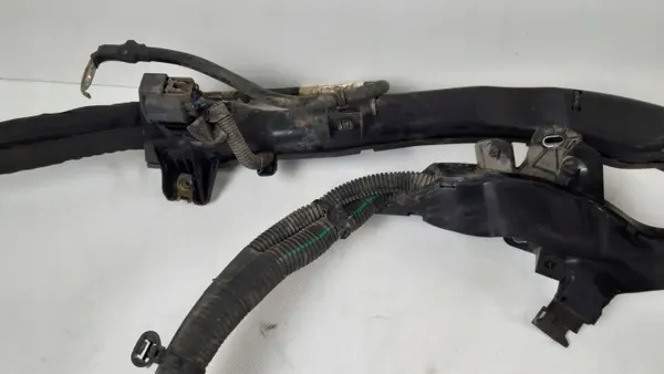 Volvo V60 II Câble Batterie Pince OEM 31346724, 31346725 image 5