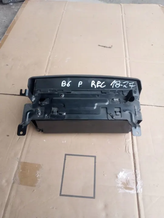 Cajón asiento derecho OEM 8E0882604A negro para Audi A4 image 3