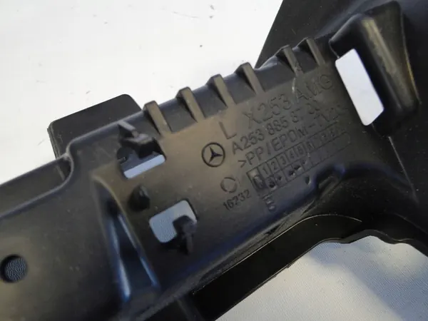 Bakre stötfångarskena Mercedes GLC W253 A2538852101 image 7