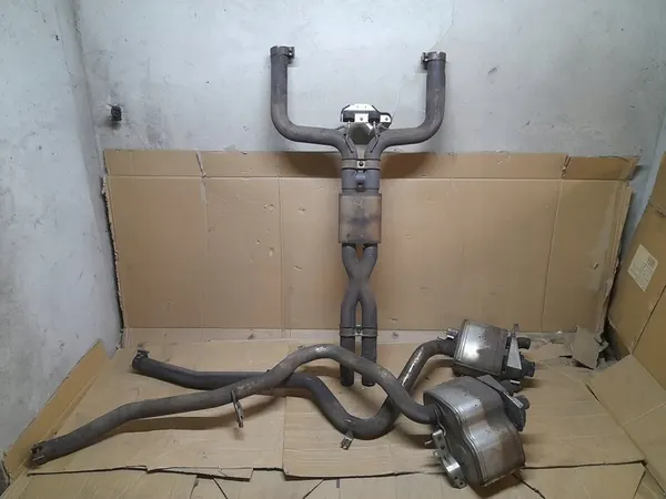 Silencieux d'échappement Maserati Levante OEM image 1