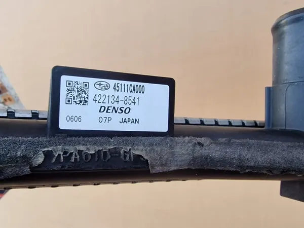 Radiador de agua Toyota GT86 Subaru BRZ image 3