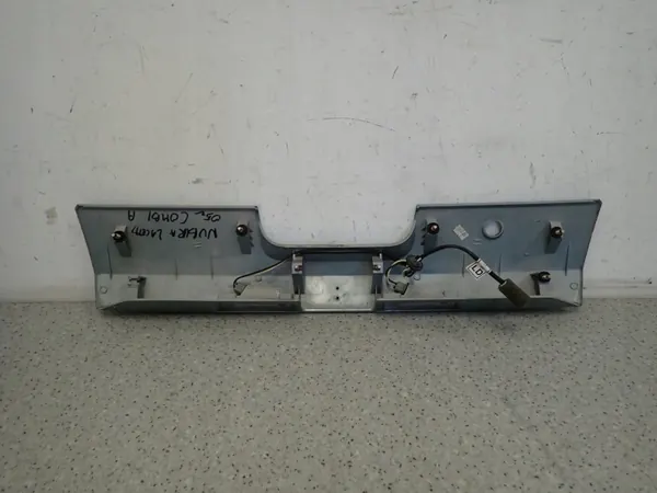 OEM LACETTI NUBIRA KOMBI 03 Kofferraumleiste image 5