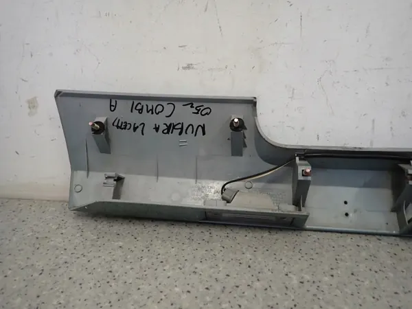 OEM LACETTI NUBIRA KOMBI 03 Kofferraumleiste image 6