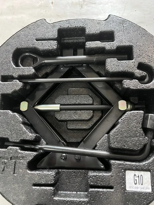 Kit de roue de secours avec cric pour Kia Ceed III image 2