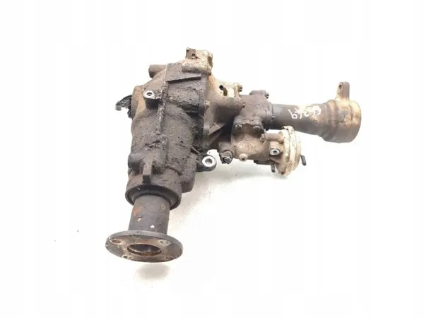 Toyota Hilux Front Differential 3.0 TD 4WD image 3
