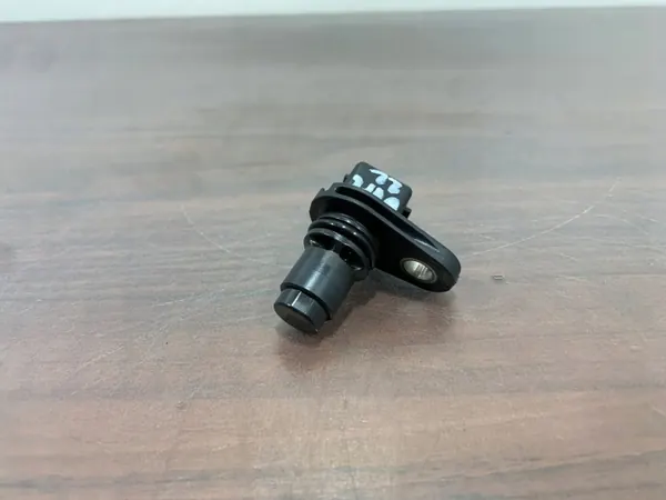 Sensor de posición del árbol de levas OEM 167A03E09 Mitsubishi image 3