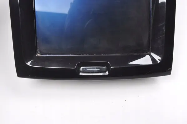 Ecrã Volvo XC60 II OEM 32247465AA - Usado image 3