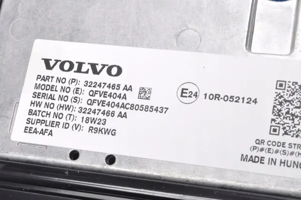 Ecrã Volvo XC60 II OEM 32247465AA - Usado image 6