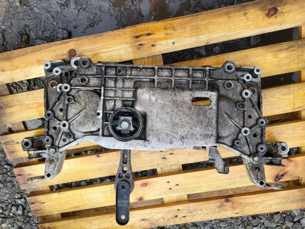 OEM 1K0199369F Etutukirunno VW Golf VI:lle image 5